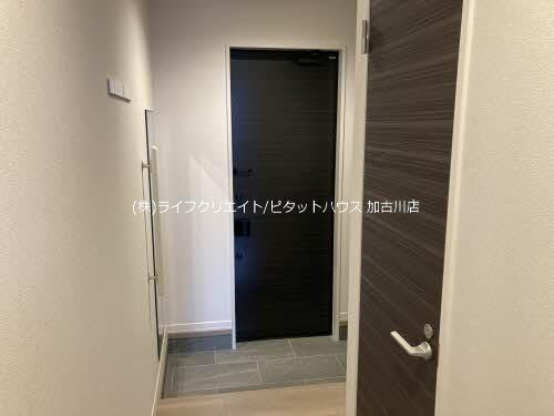 シャーメゾン　トールフェスキュー 玄関