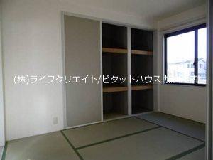 フォレスタ森本II 収納