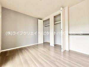 ビラ　南山 収納
