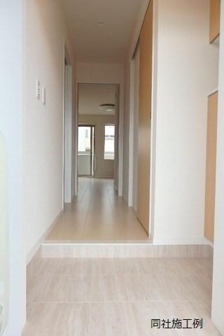 三木市末広アパート 玄関