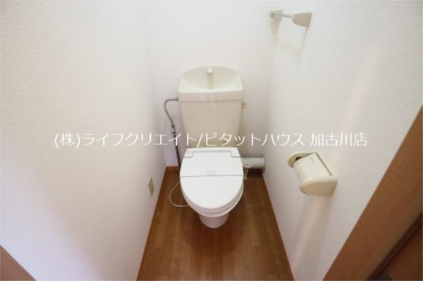 加東市上中アパート トイレ