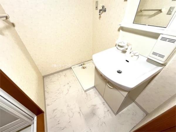 フラワーヒル 部屋画像