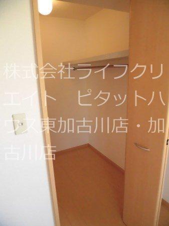 ローズコート野添Ｂ棟（202） 収納