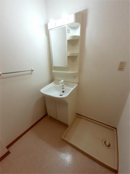 シュープリーム 部屋画像