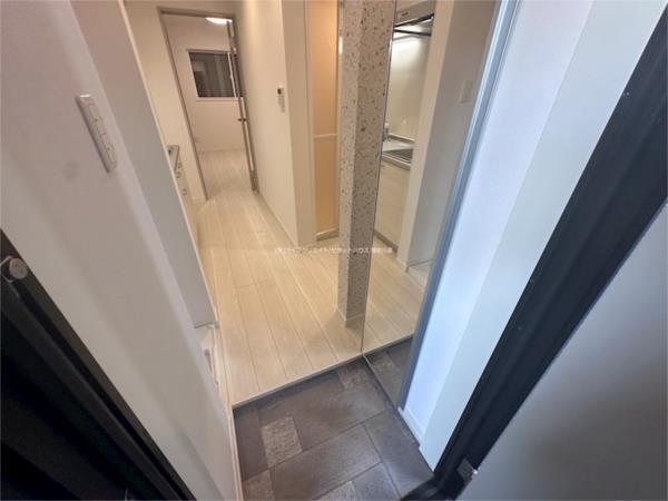 モダンクラウド加古川 玄関