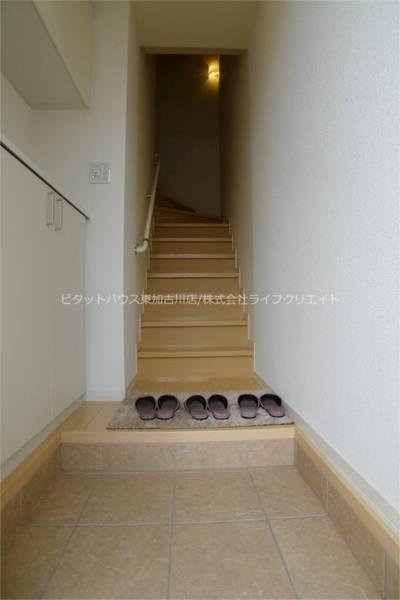 カンパーニュＣ 玄関