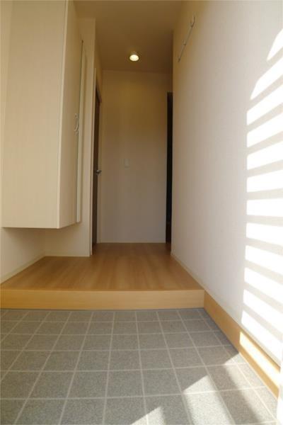 パストラル小野 玄関