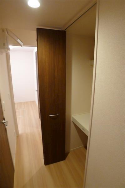 パストラル小野 収納