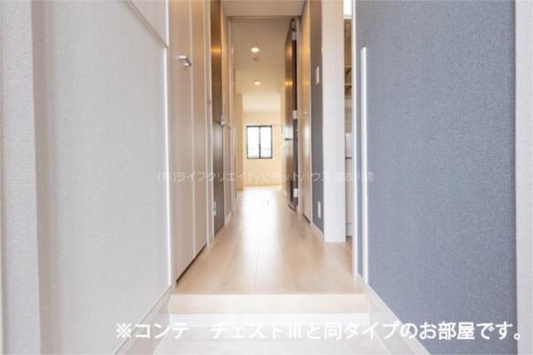 ヒカルサ東加古川 玄関