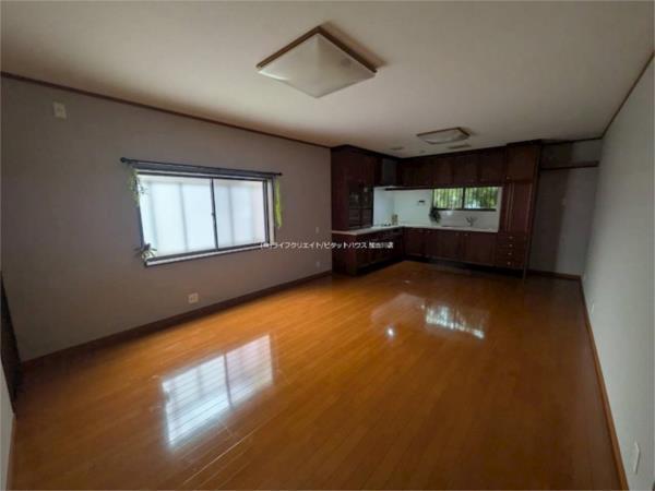野口町坂井　戸建て リビング