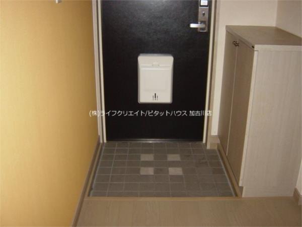 加古郡播磨町古宮アパート 玄関