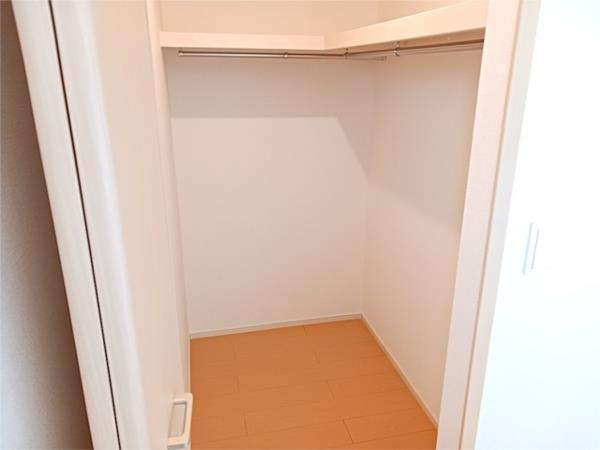 コンフォート　ショコラ（101） 収納