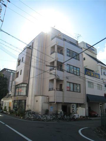 F.S.播磨西高等学院加古川校：346m