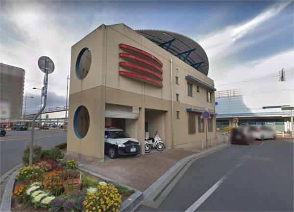 加古川警察署 加古川駅前交番：1351m