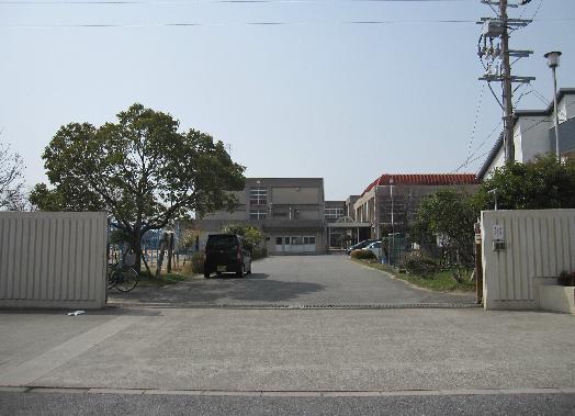 加古川市立若宮小学校：763m