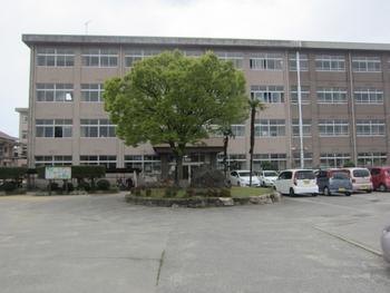 加古川市立平岡東小学校：1336m