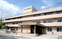 共立会病院：819m