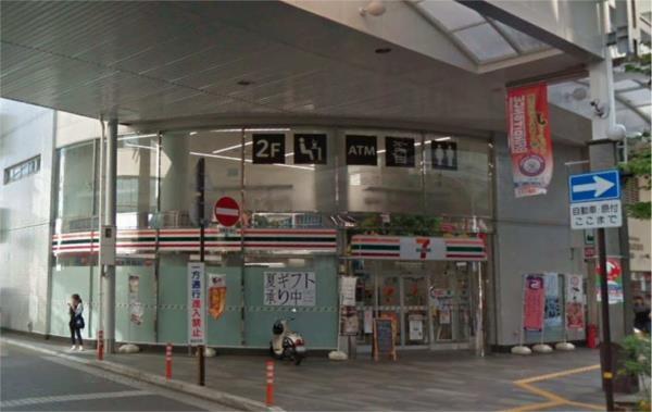 ｾﾌﾞﾝｲﾚﾌﾞﾝ ﾍﾞﾙﾃﾞﾓｰﾙ加古川店：291m