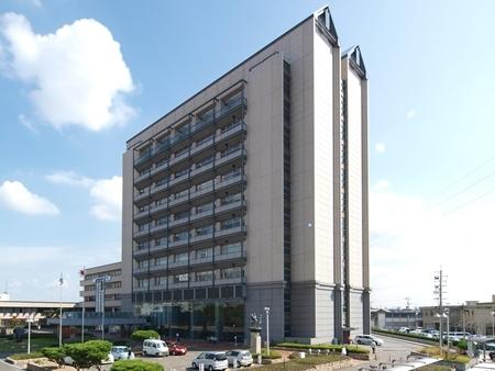 加古川市役所：512m