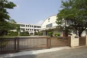 社小学校：1344m