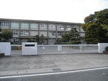 三木市立三樹小学校：1131m