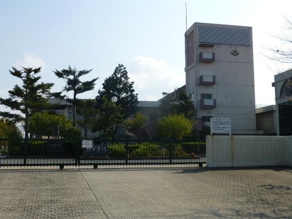 小野市立小野南中学校：1404m