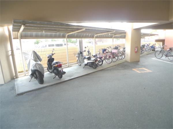 ロイヤルコーポ伊保 物件画像