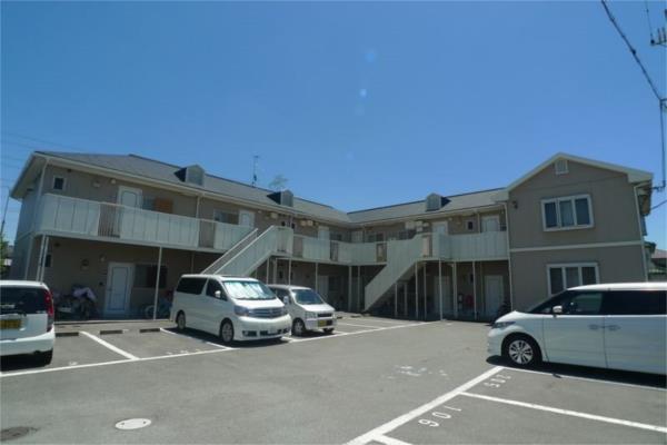 ウェルネス松陽 駐車場