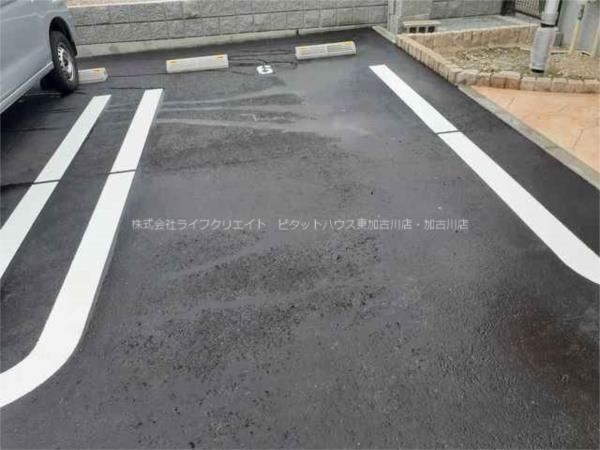 Rise　Light 駐車場