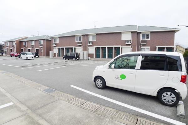 シエロ 駐車場