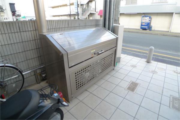 ジュネス宝殿駅前 物件画像
