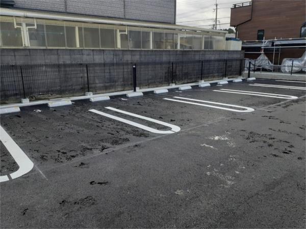 ディオパルコ 駐車場