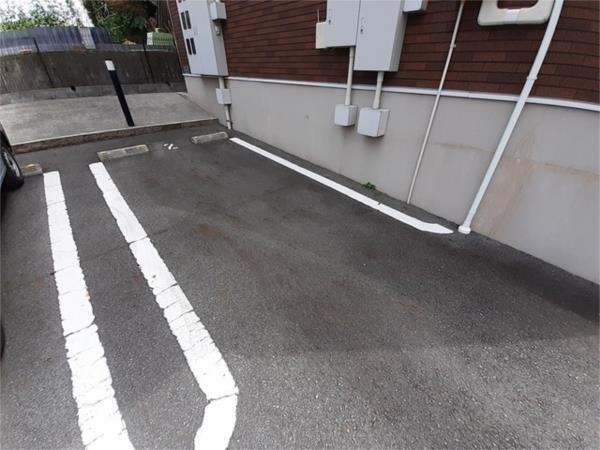 ブライト　ボナール 駐車場