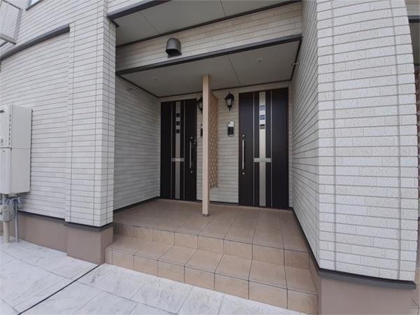 エヴィメリアI エントランス