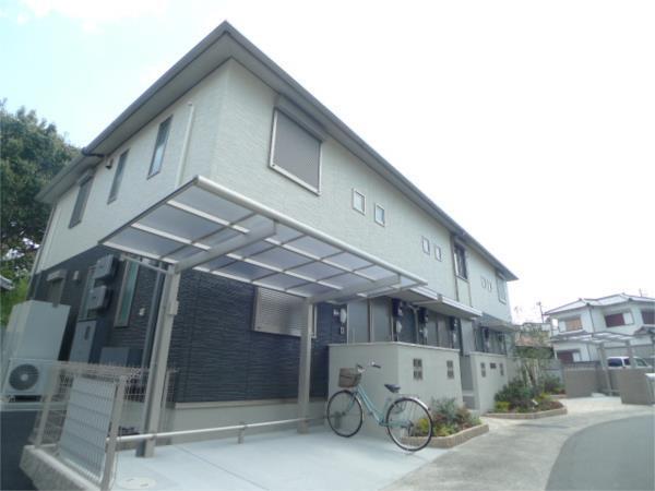 シャーメゾン鹿島 外観