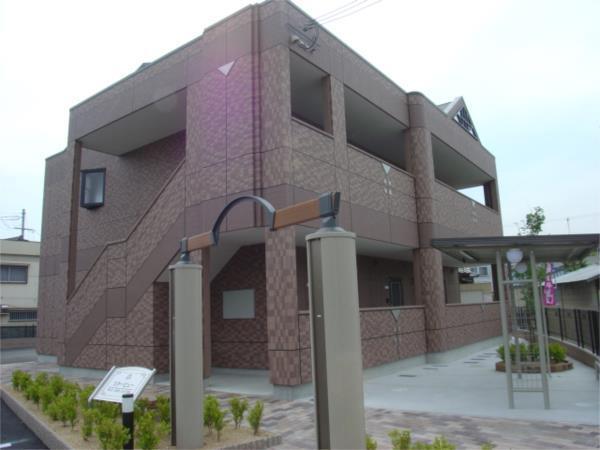 moeIII（202） 外観