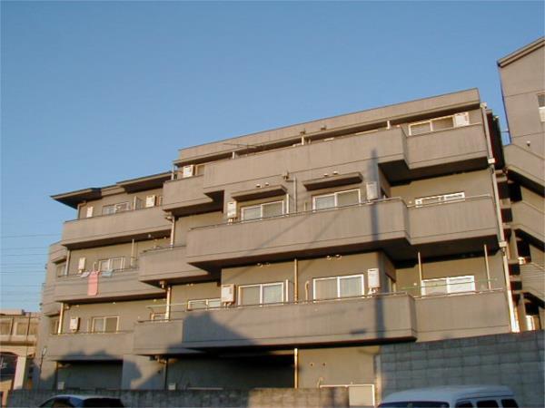 サングレース荒井 外観