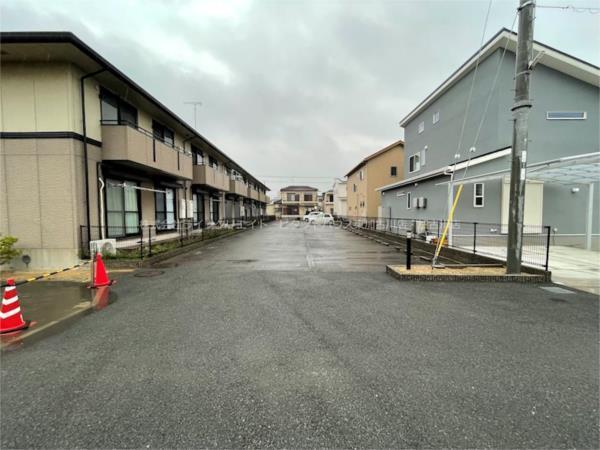 アミティやまと 駐車場