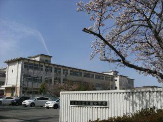 高砂市立米田小学校：587m