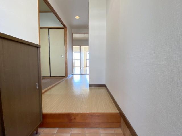 マンション亨（306） 玄関