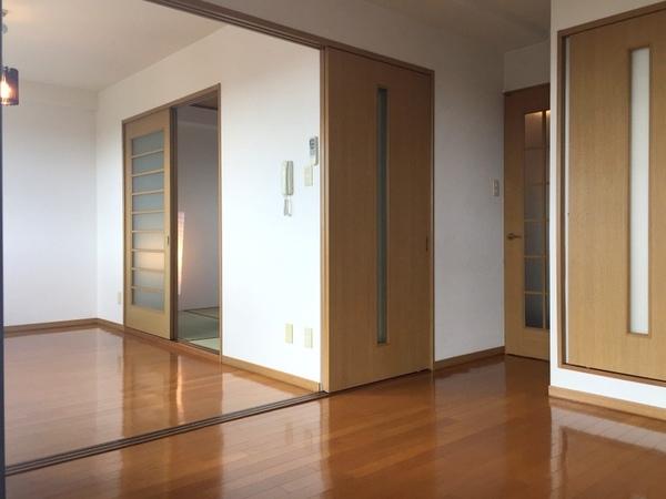 マンションヴェルジェ（301） リビング