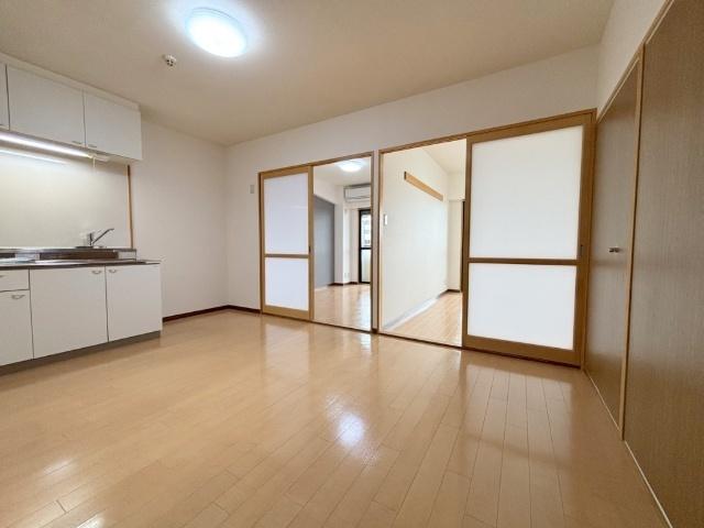 マンション亨（307） リビング