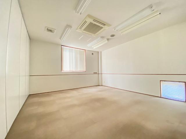 平田町W様店舗 部屋画像
