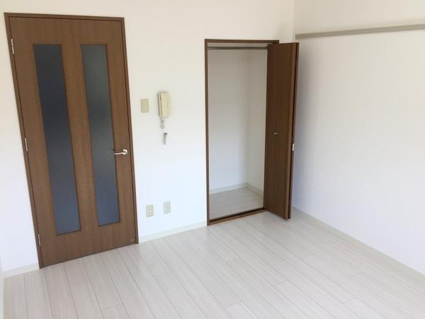 スーリールⅡ番館（306） リビング