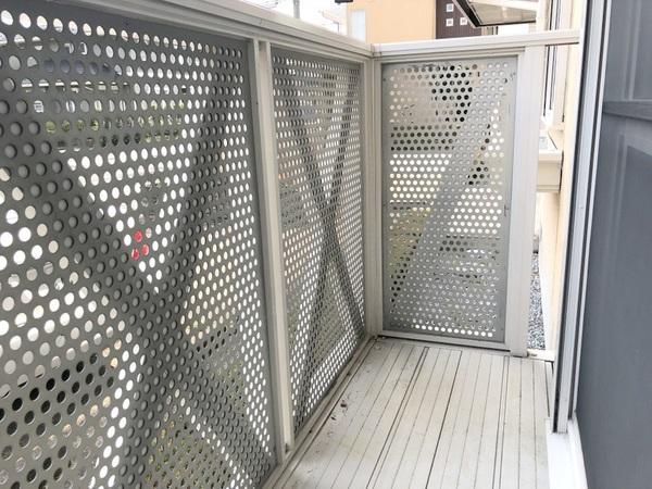 ハイツメルヘン（202） バルコニー