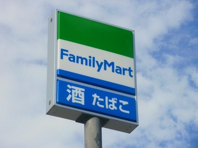 ファミリーマート彦根小泉店