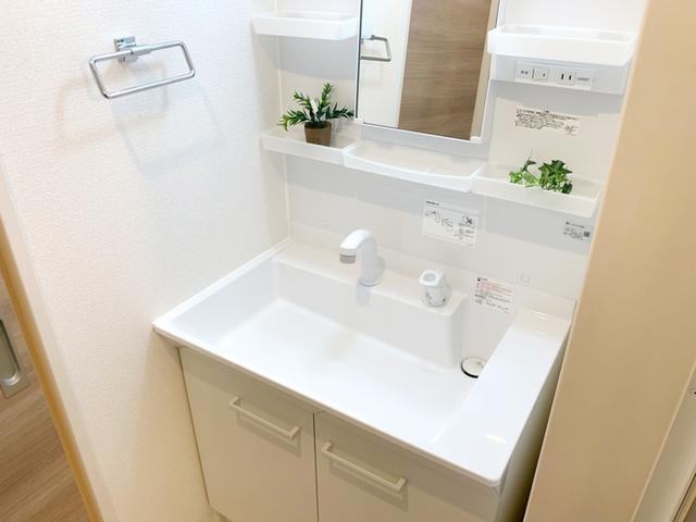 D-room Brlliant (ﾃﾞｨｰﾙｰﾑﾌﾞﾘﾘｱﾝﾄ)（201） 部屋画像