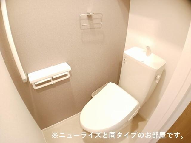 ブルーム（102） トイレ