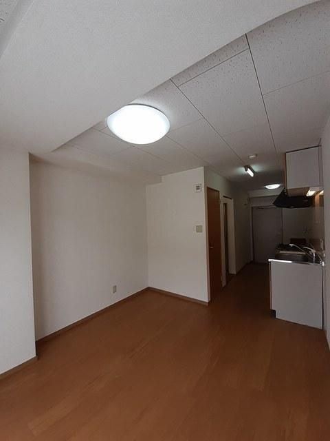 コーポスバル（1D） 室内
