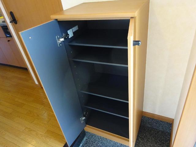 マコズ・アベニュー 部屋画像